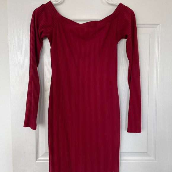 Red MIDI Fashion Nova dress in size medium! - Picture 2 of 2